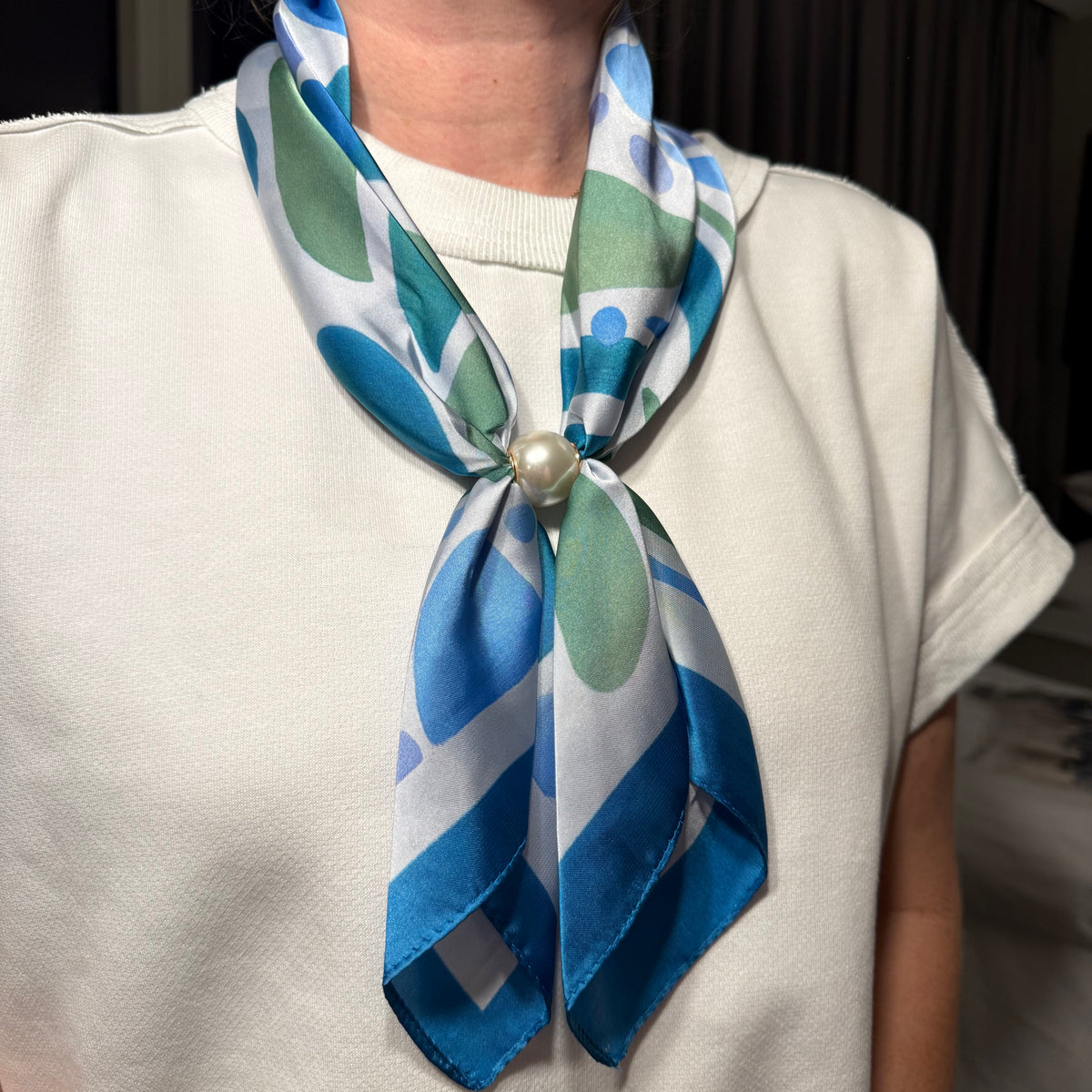 Ready to Wear Scarf w/ Ring