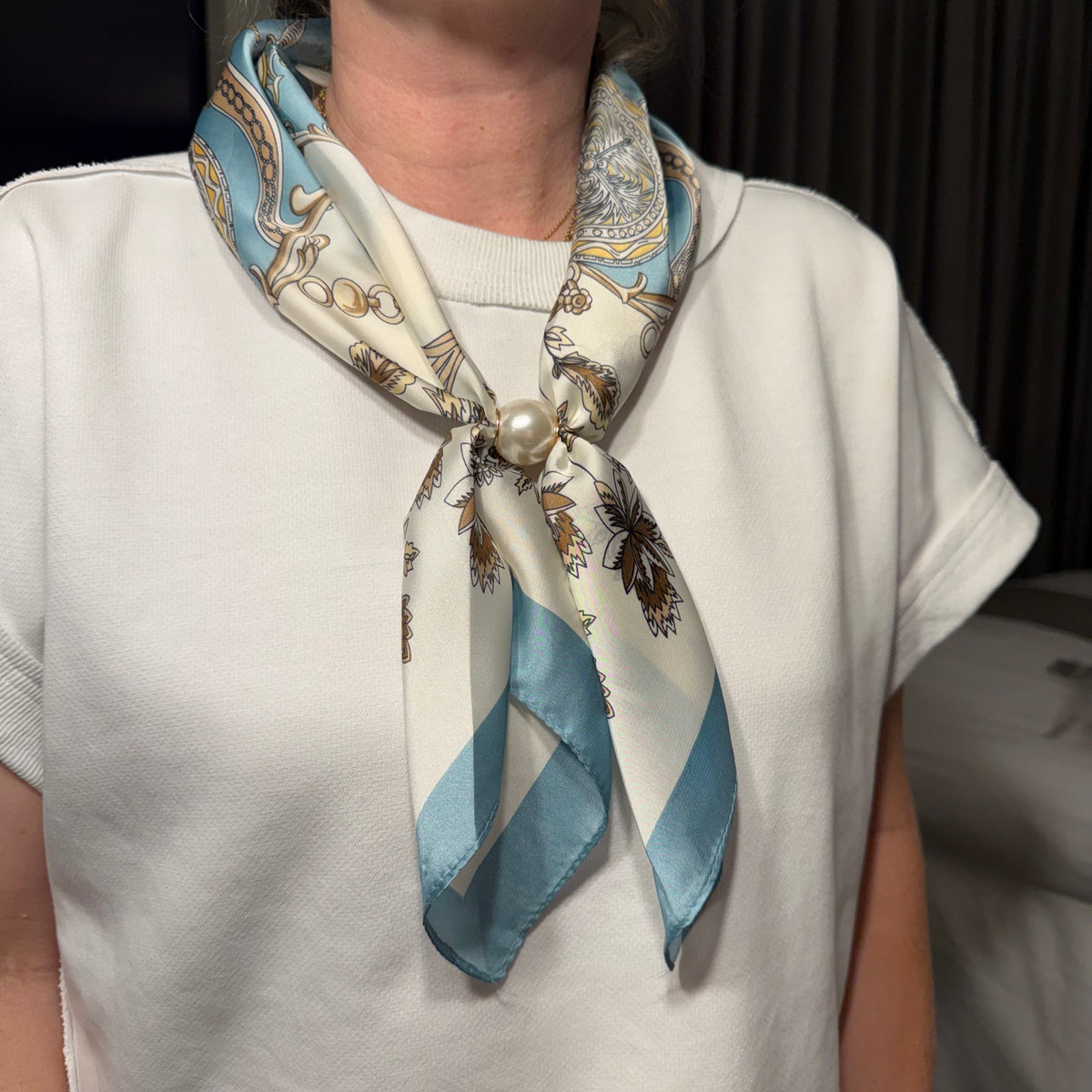 Ready to Wear Scarf w/ Ring