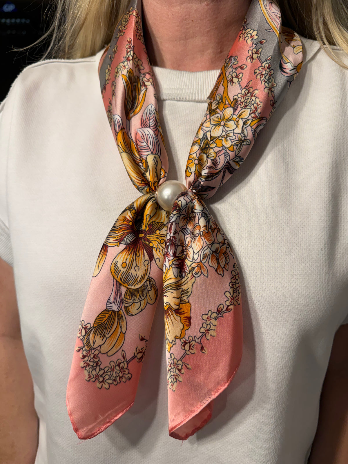 Ready to Wear Scarf w/ Ring