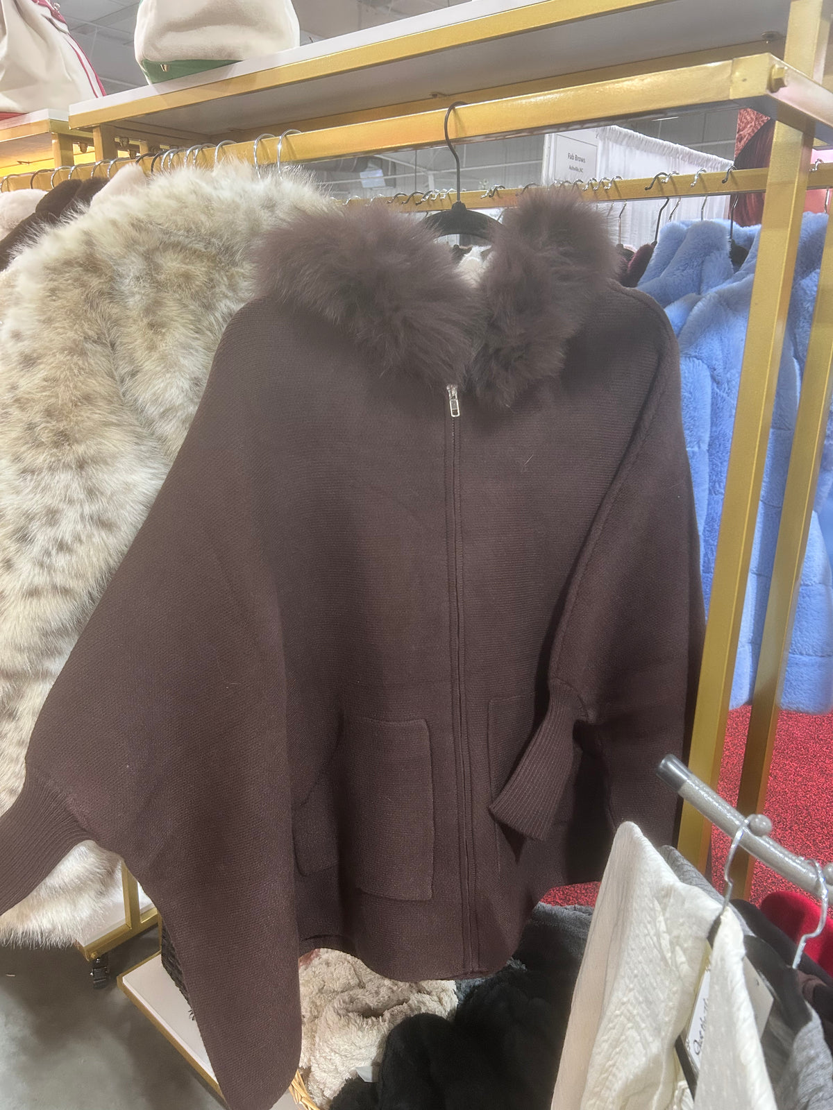 Zip Up Hoodie w/Fox Trim