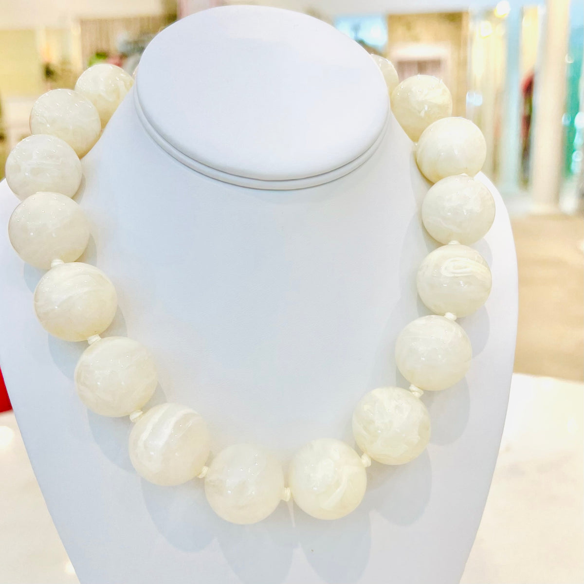 Hailee Bauble Bead Necklace