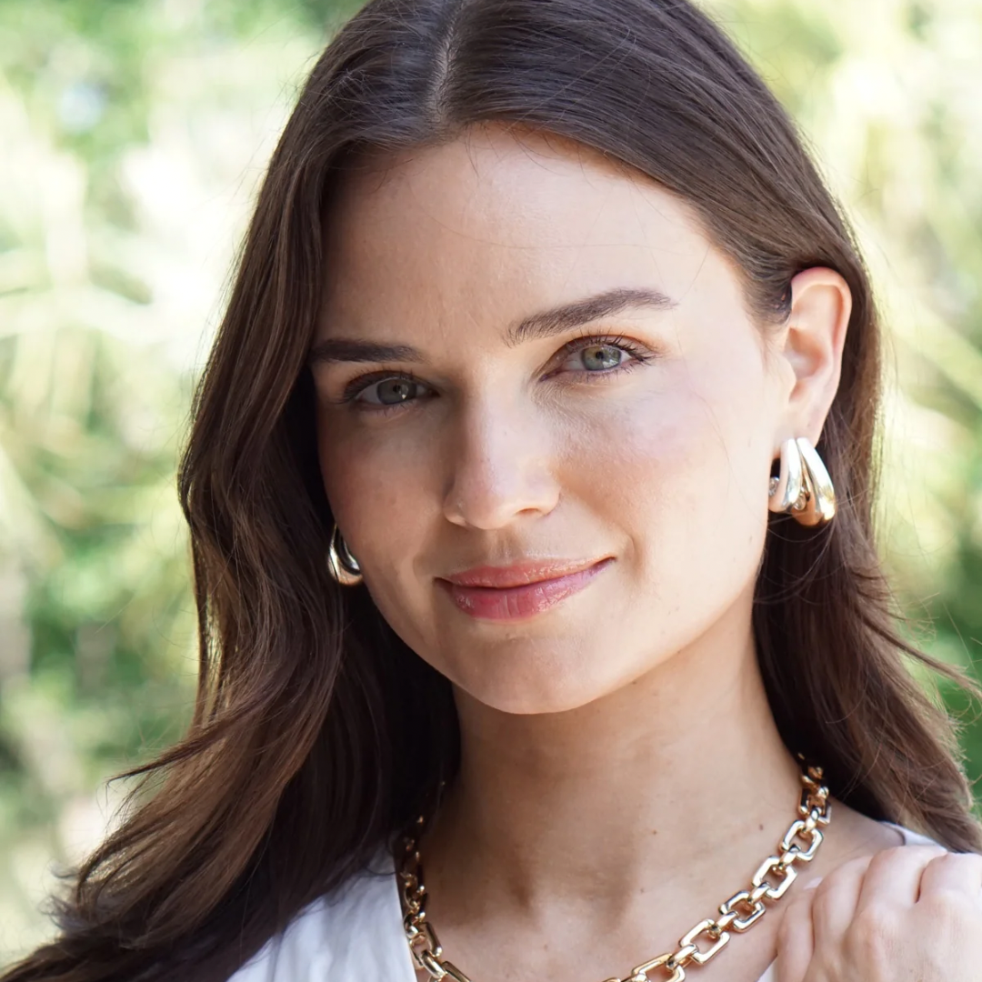 Erin Sculpted Arch Earrings