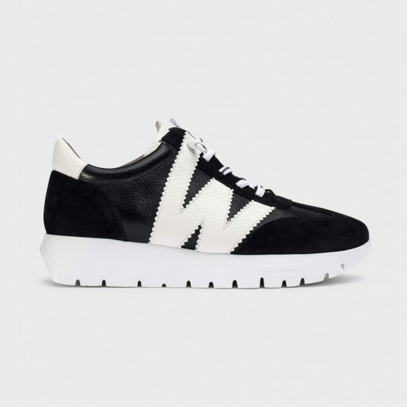 Racer Sneakers - Black + Cream