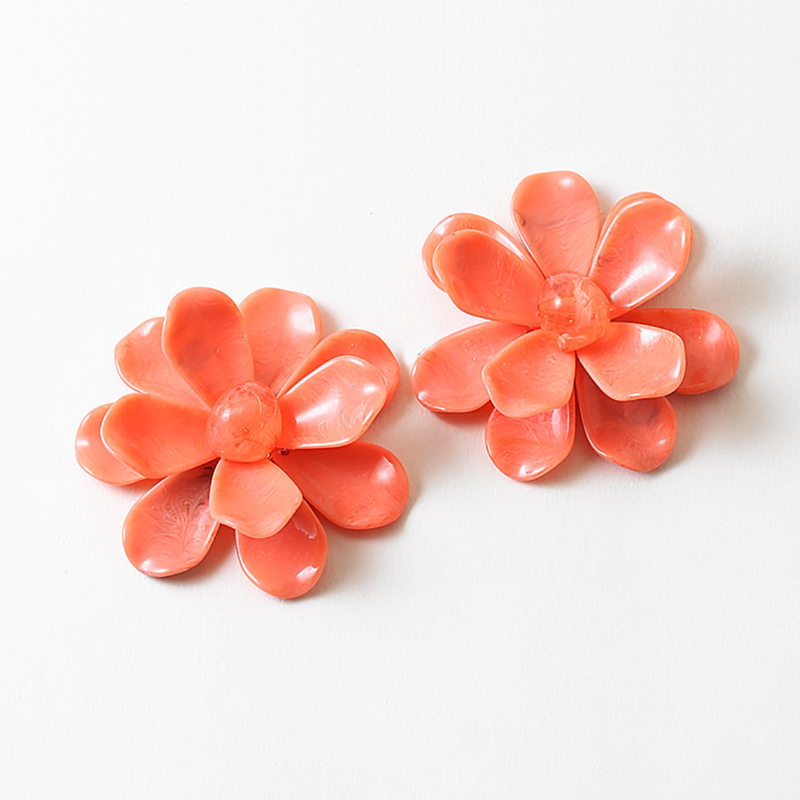 Leilani Flower Stud Earrings