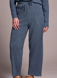 Two-Tone Crinkle Flowy Pant