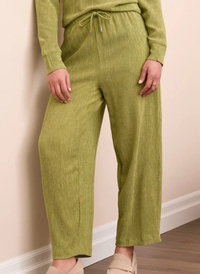 Two-Tone Crinkle Flowy Pant