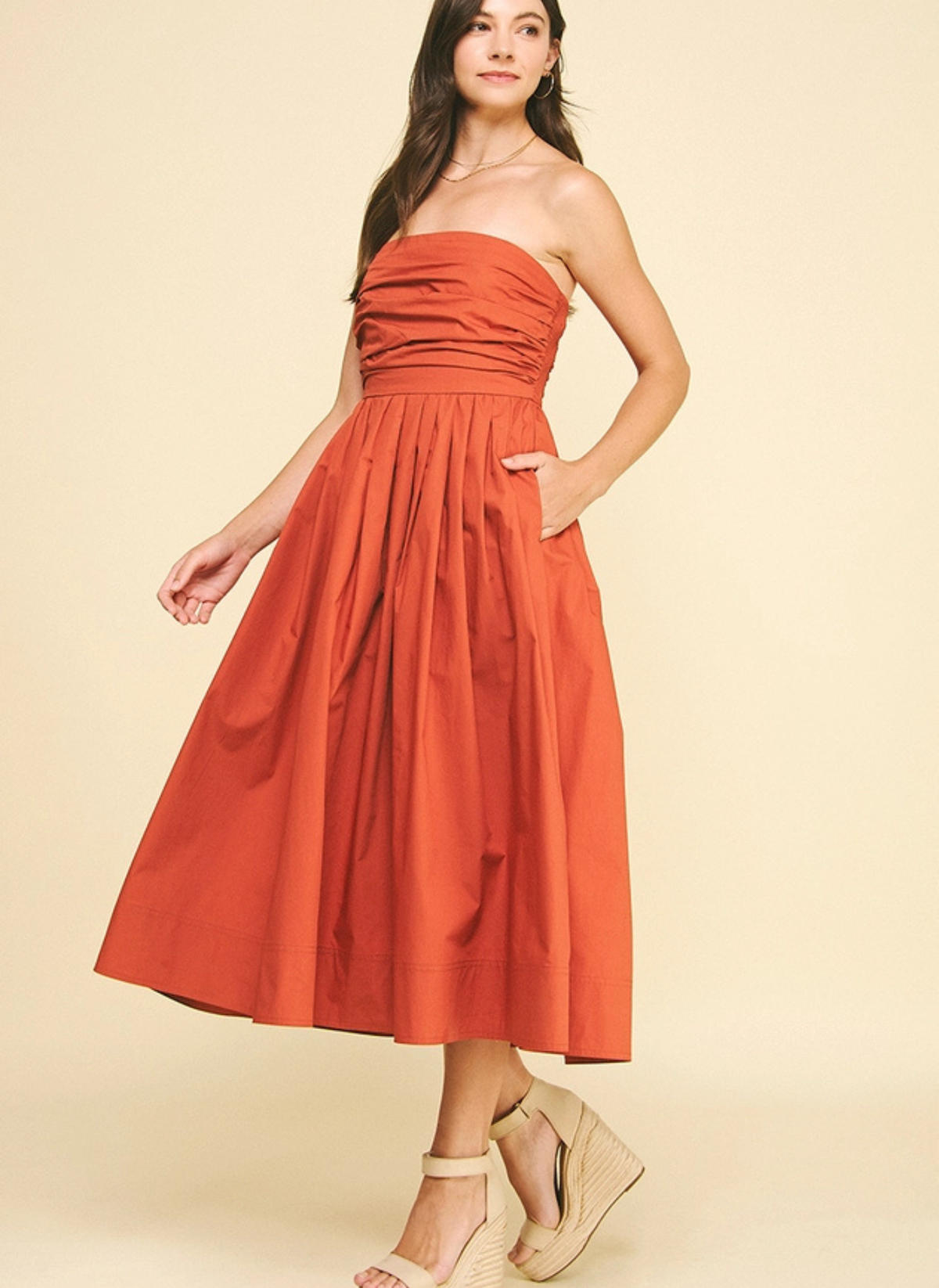 Shirring Details Sleeveless Midi Dress