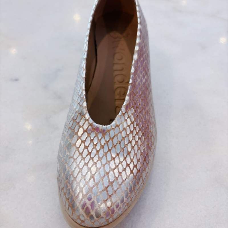 Maya Fly 00 Wedge - Silver Snake