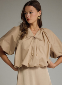 Signature Tie Neck Bubble Hem Top
