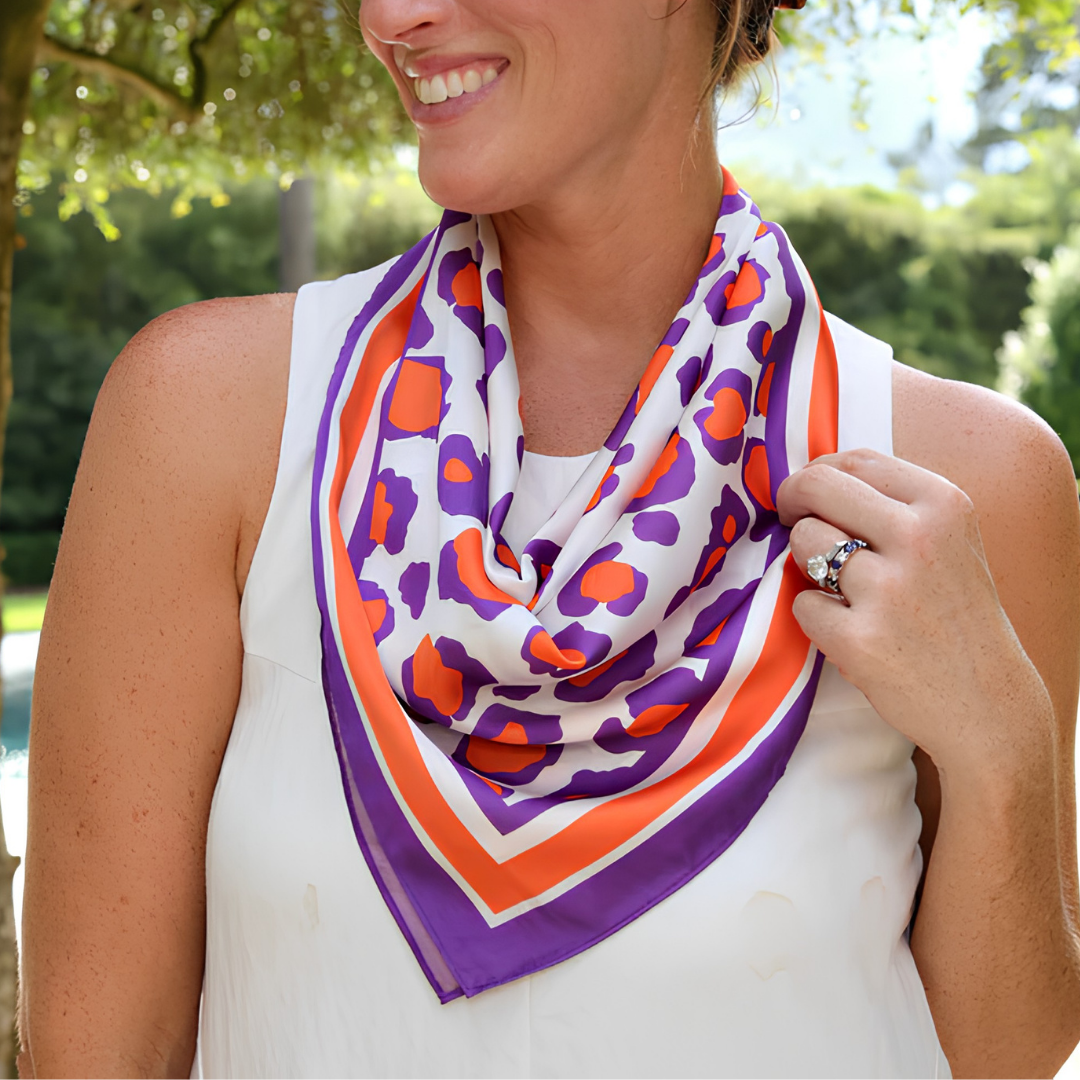 Meredith Medium Spotted Scarf