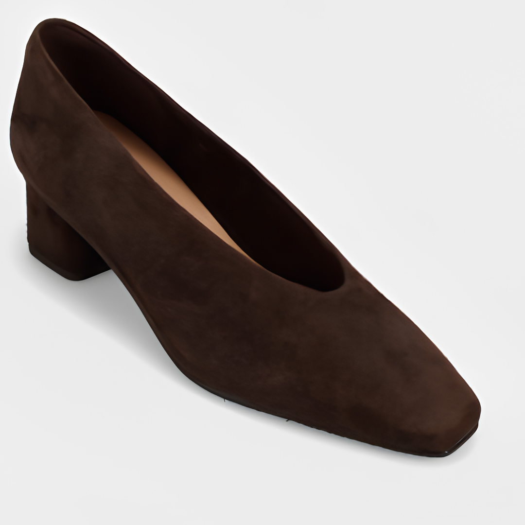 Solara Pump - Tmoro Suede