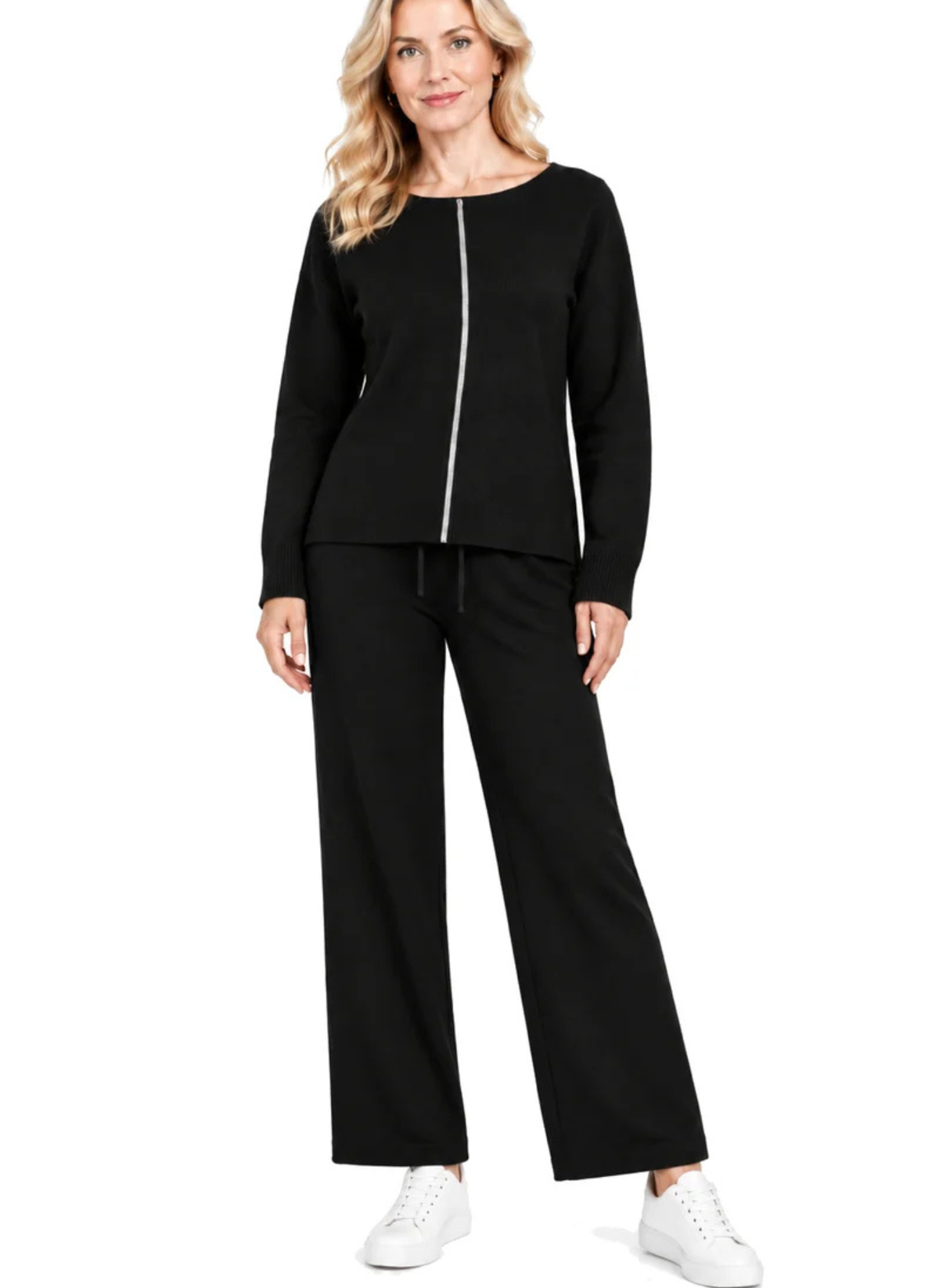 Center Dazzle Knit Pant Set
