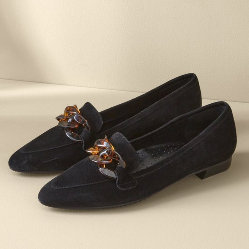 Kevvy Pointed Loafer