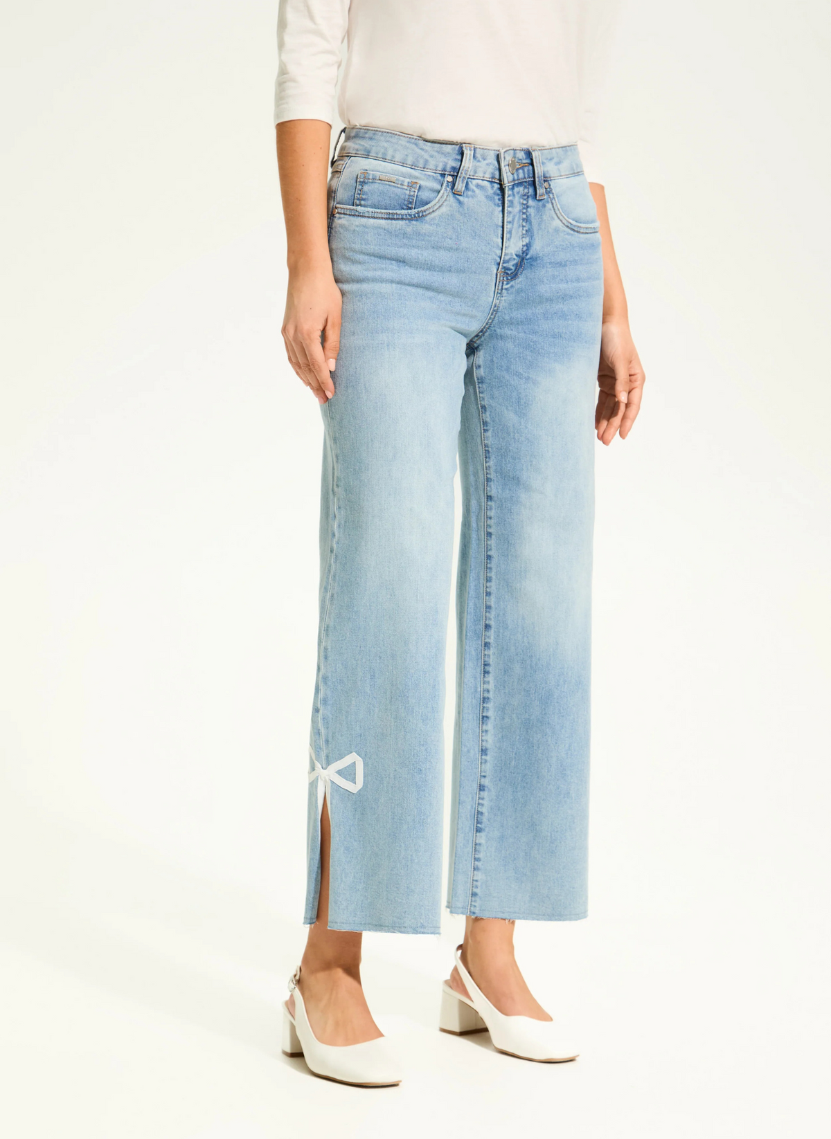 Wide Leg Bow Jean
