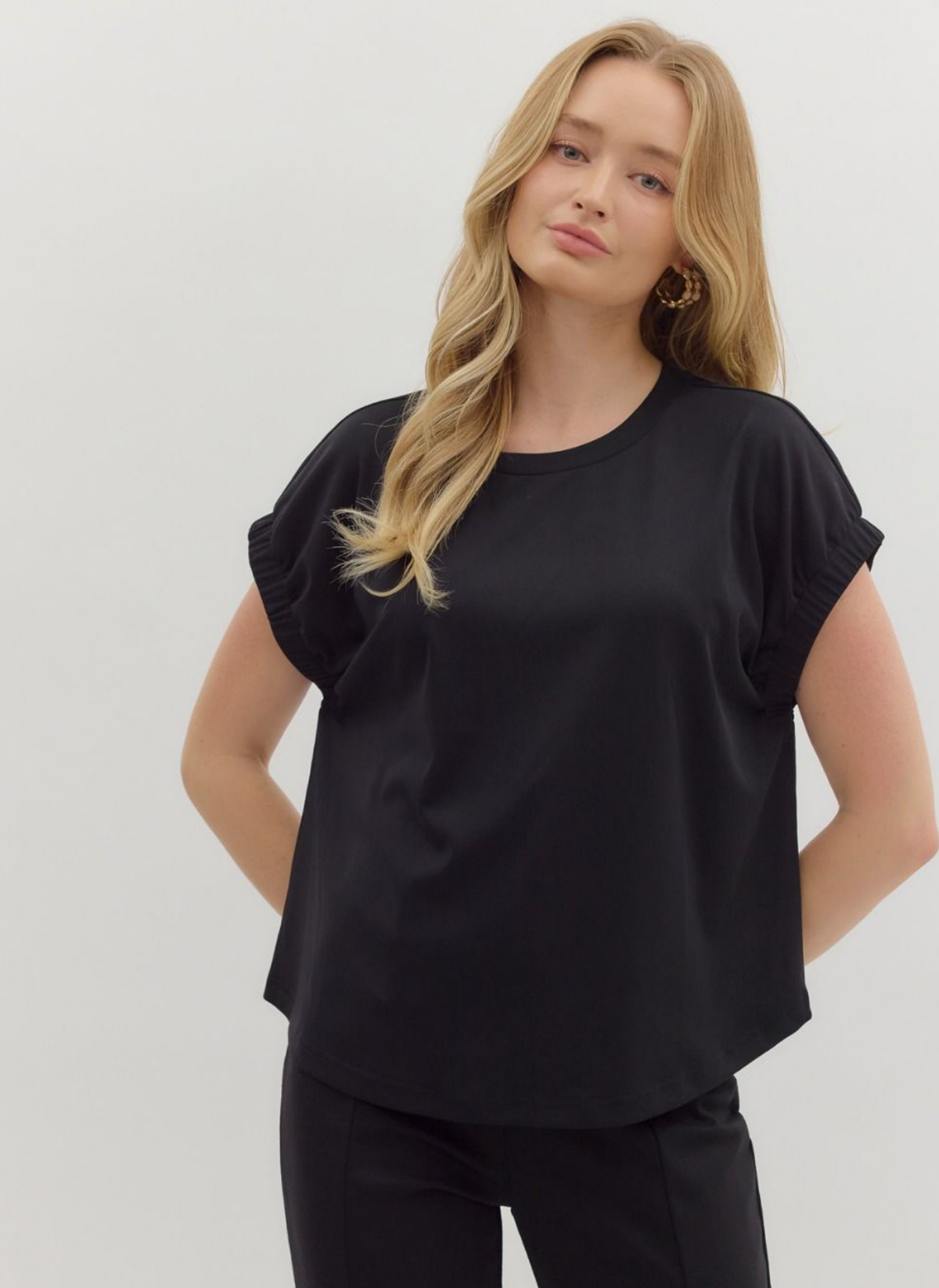 Relaxed Ribbed Tee