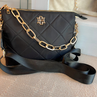 Ariana Crossbody