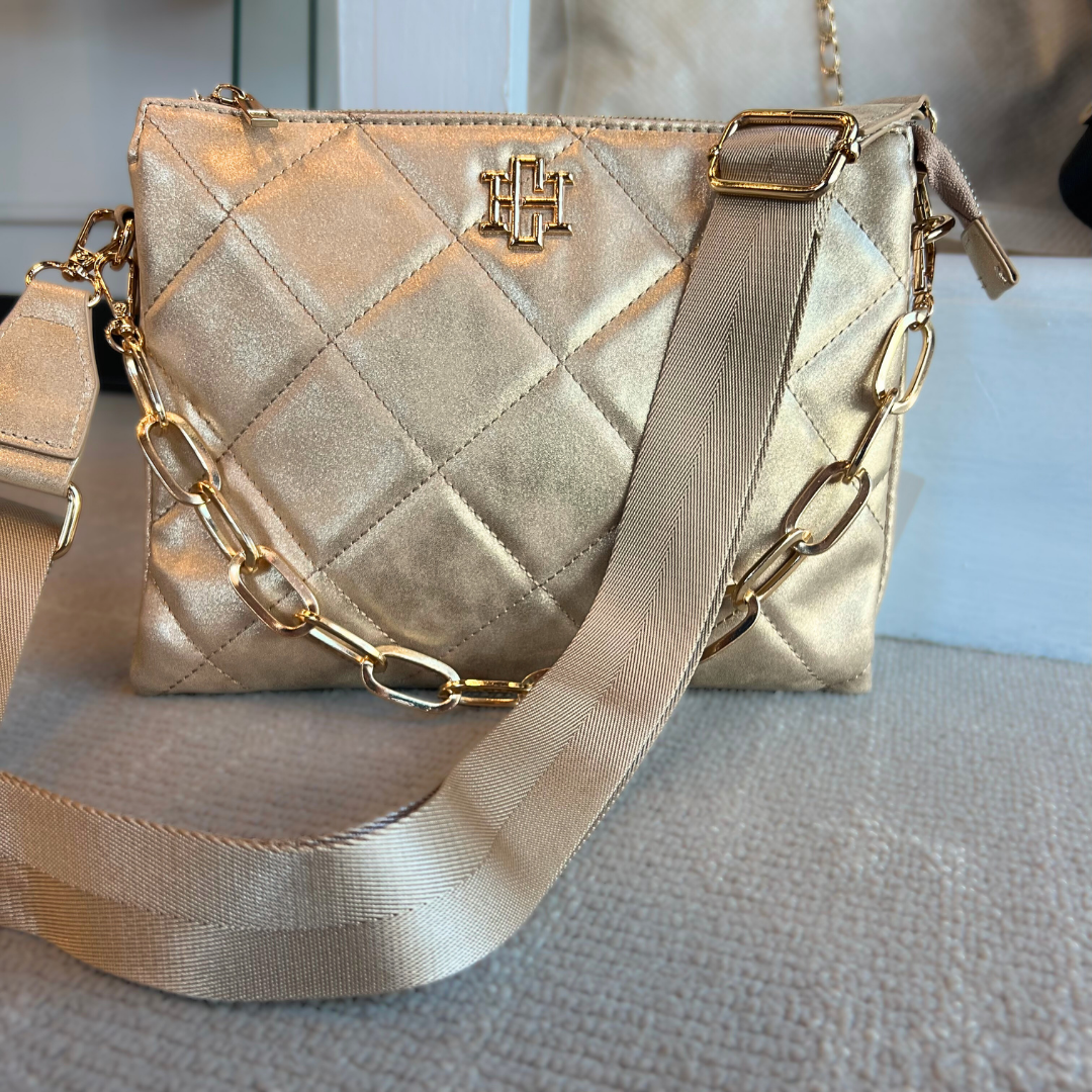 Ariana Crossbody