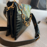 Ariana Crossbody