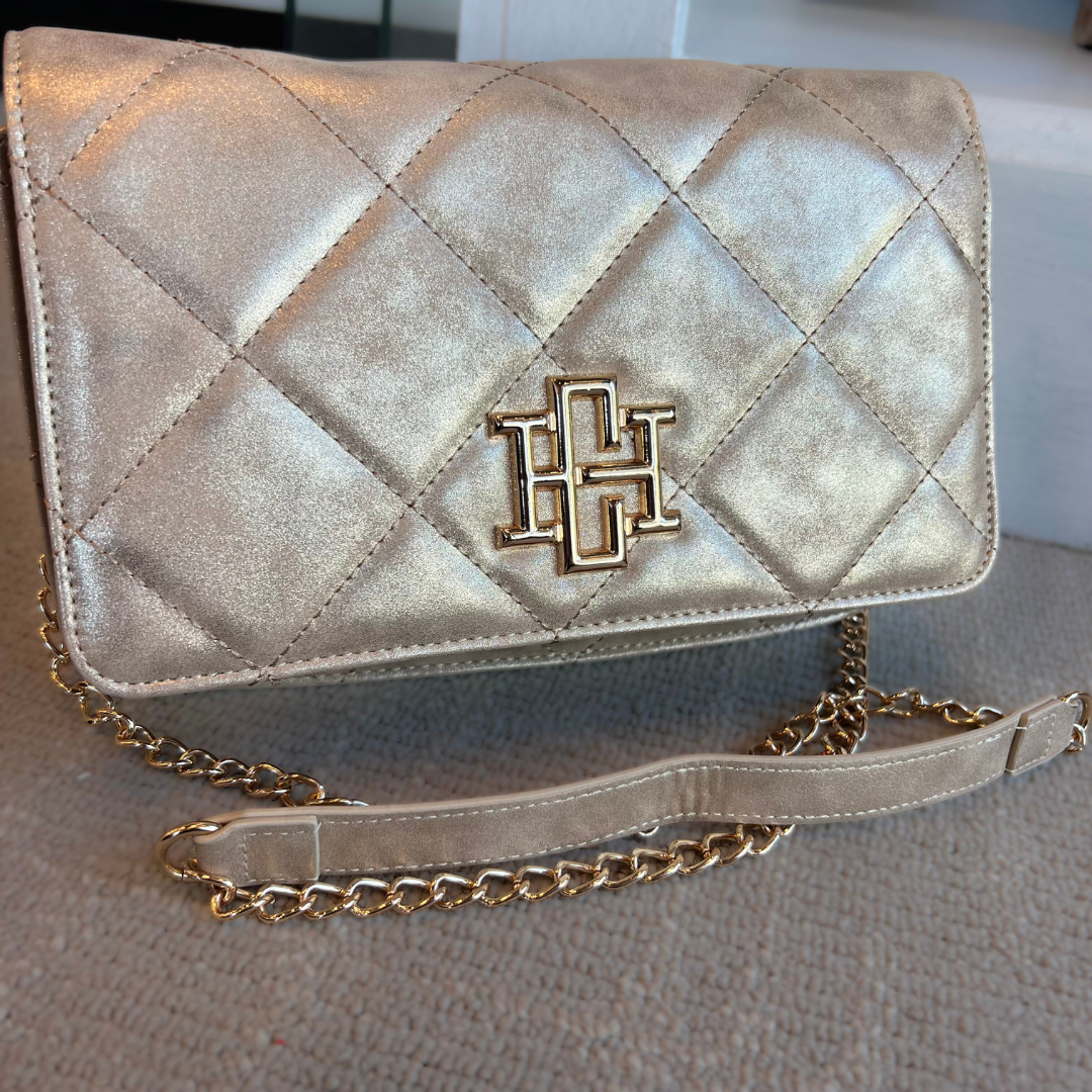 Bryn Clutch Crossbody