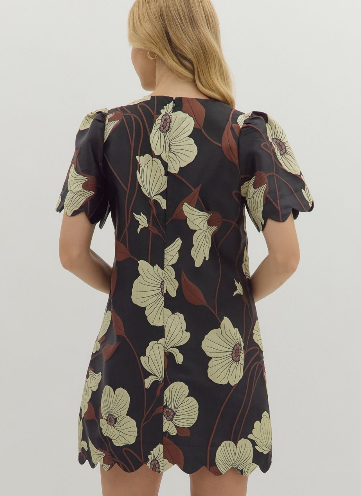 Scalloped Floral Mini Shift Dress