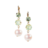 Jayne Pearl Statement Earring
