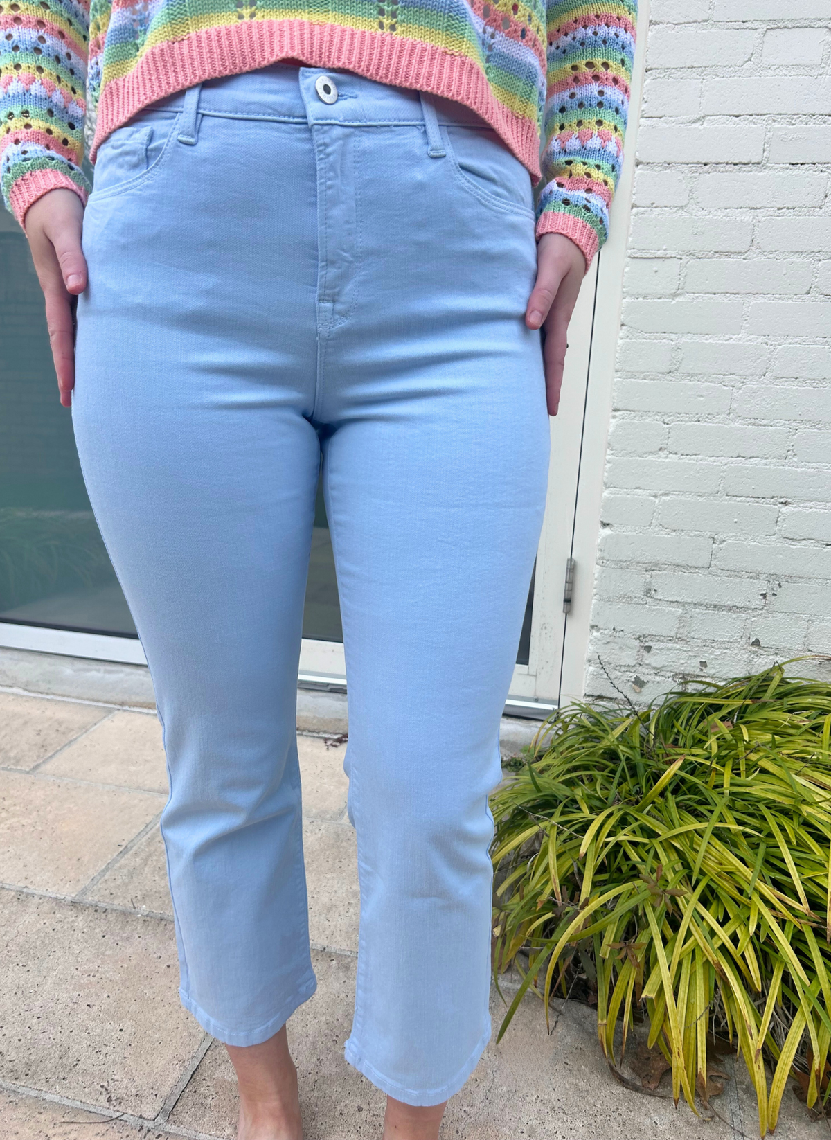 Cropped Flare Pastel Jeans